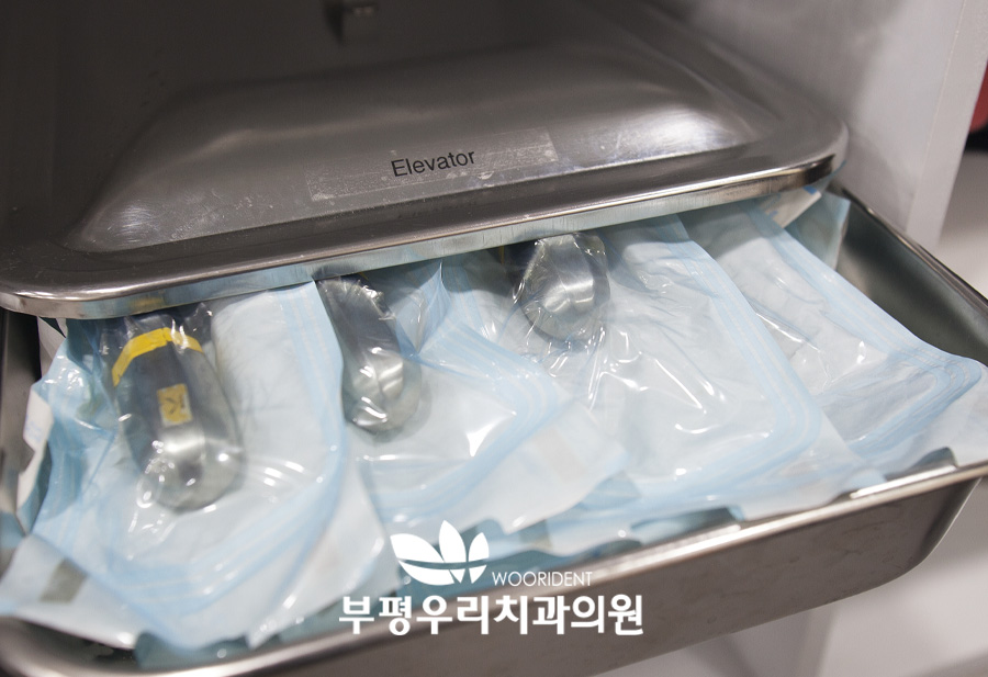 최적의 사랑니발치시기는 몇 살일까요?